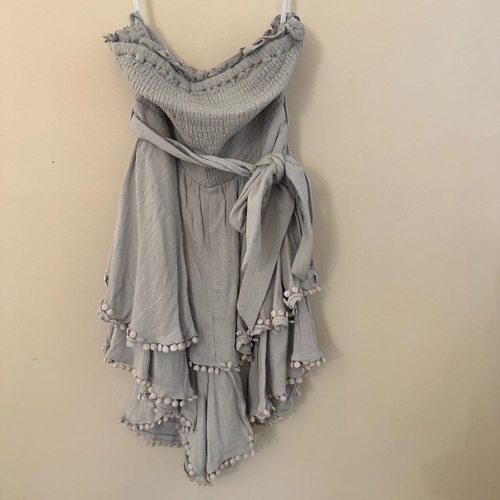 BOUTIQUE STRAPLESS ROMPER - Picture 3 of 3